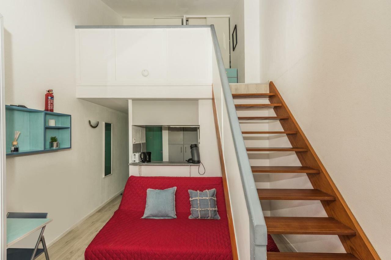 James Cook - Fairytale Factory Apartment บุสซี-แซ็ง-ฌอร์ฌ ภายนอก รูปภาพ
